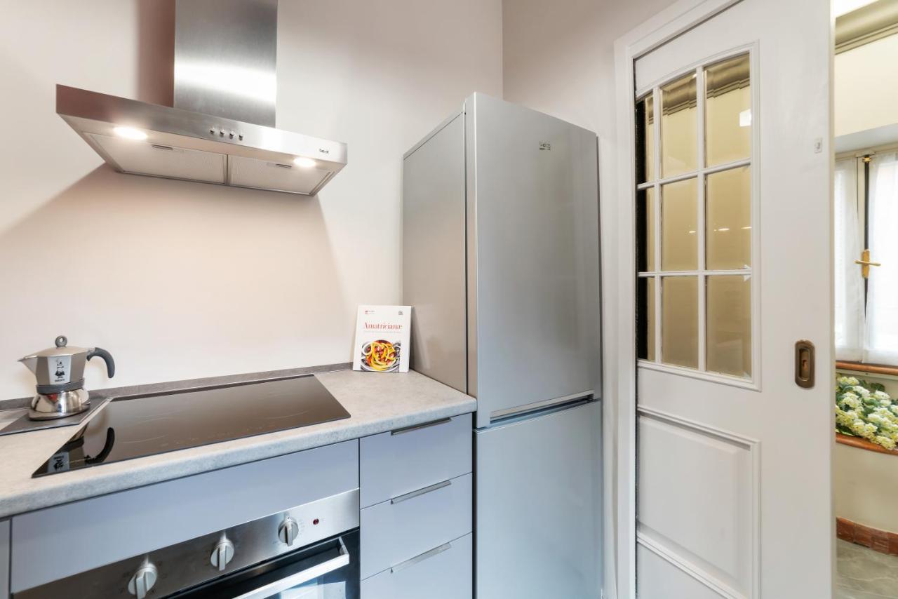 Bmga L Viapaola43 Palace Roma Ngoại thất bức ảnh