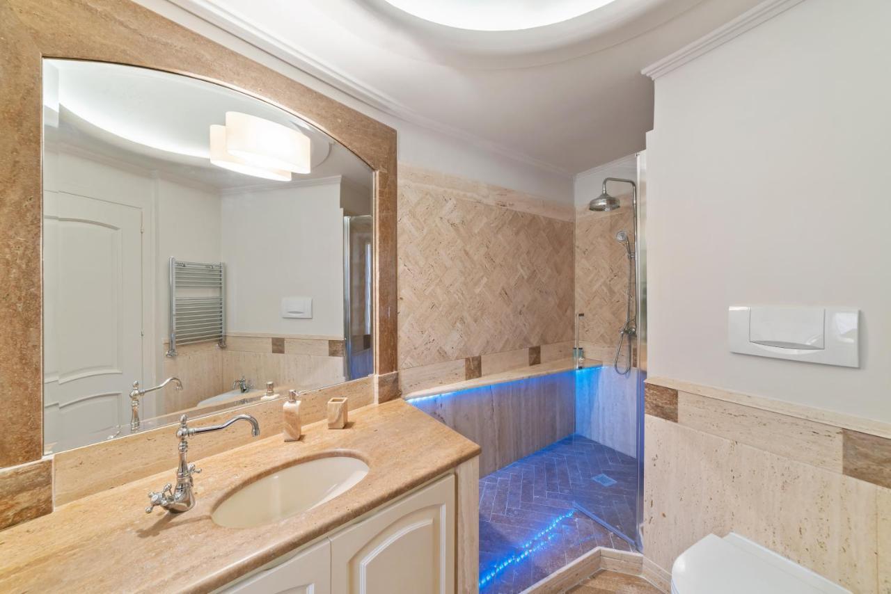 Bmga L Viapaola43 Palace Roma Ngoại thất bức ảnh